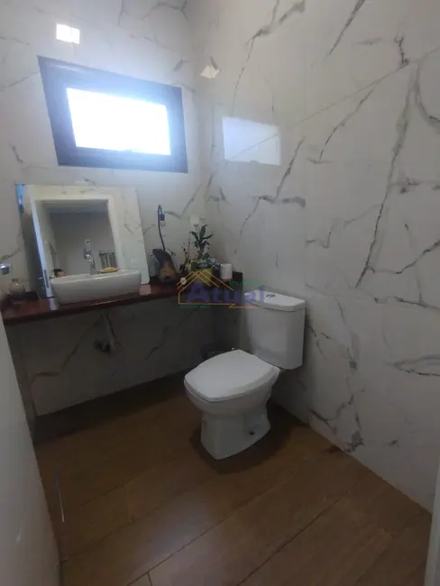 Foto 6 de Casa com 3 quartos à venda, 220m2 em Jardim das Palmeiras, Santo Angelo - RS