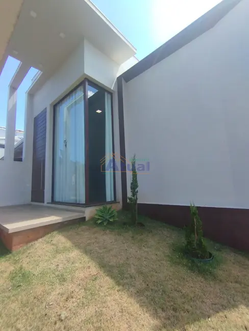 Foto 3 de Casa com 3 quartos à venda, 220m2 em Jardim das Palmeiras, Santo Angelo - RS