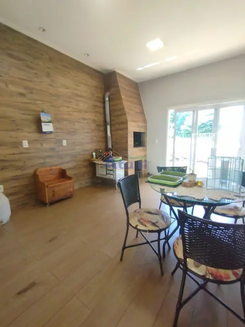 Foto 8 de Casa com 3 quartos à venda, 220m2 em Jardim das Palmeiras, Santo Angelo - RS