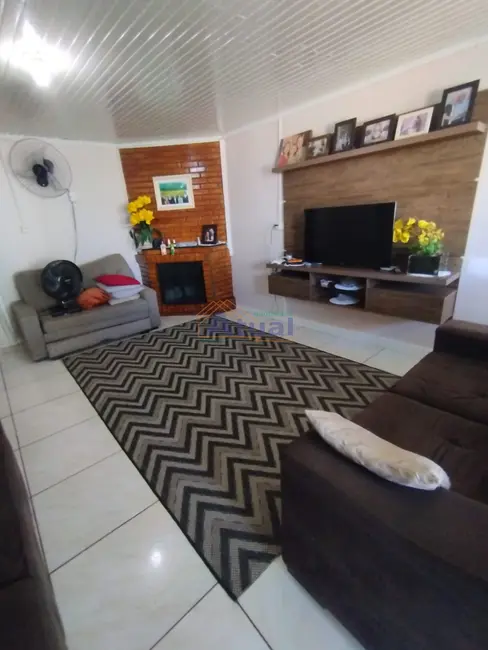 Foto 2 de Casa com 3 quartos à venda, 134m2 em Jardim Residencial Sabo, Santo Angelo - RS