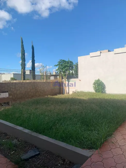 Foto 3 de Casa com 2 quartos para alugar em Jardim Residencial Sabo, Santo Angelo - RS