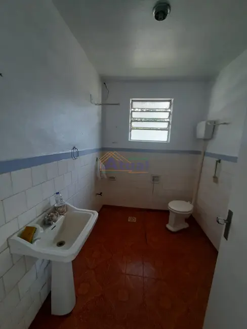 Casa com 2 quartos à venda, 299m2 em Centro, Santo Angelo - RS - imagem 4 Foto 4 de Casa com 2 quartos à venda, 299m2 em Centro, Santo Angelo - RS