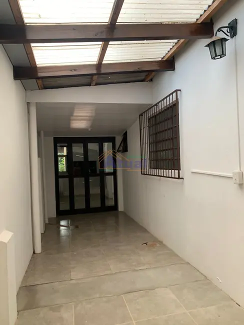 Foto 2 de Sobrado com 4 quartos à venda, 238m2 em Centro, Santo Angelo - RS