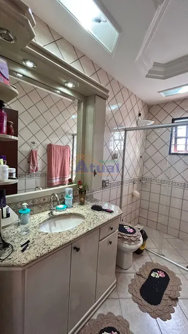 Foto 6 de Casa com 3 quartos à venda, 173m2 em Santo Angelo - RS