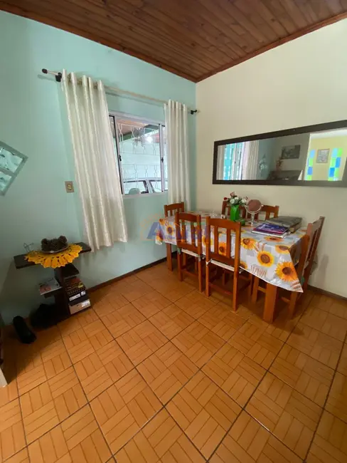 Foto 6 de Casa com 2 quartos à venda, 105m2 em Mário Pilau, Santo Angelo - RS