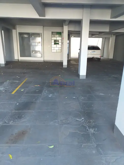 Apartamento com 3 quartos à venda, 102m2 em Centro, Santo Angelo - RS - imagem 4 Foto 4 de Apartamento com 3 quartos à venda, 102m2 em Centro, Santo Angelo - RS