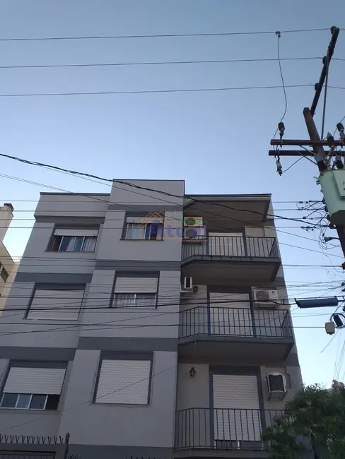 Foto 2 de Apartamento com 3 quartos à venda, 102m2 em Centro, Santo Angelo - RS