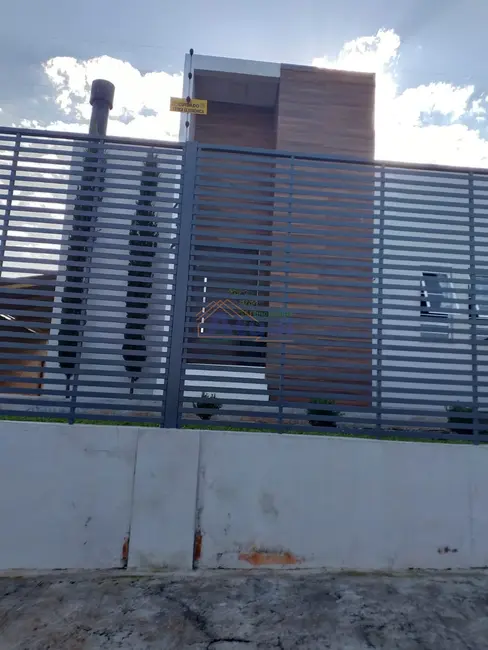 Casa com 2 quartos à venda, 70m2 em Santo Angelo - RS - imagem 2 Foto 2 de Casa com 2 quartos à venda, 70m2 em Santo Angelo - RS