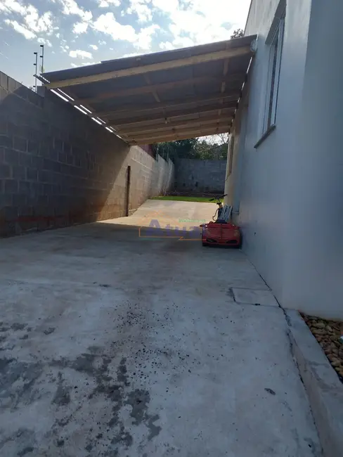 Casa com 2 quartos à venda, 70m2 em Santo Angelo - RS - imagem 6 Foto 6 de Casa com 2 quartos à venda, 70m2 em Santo Angelo - RS