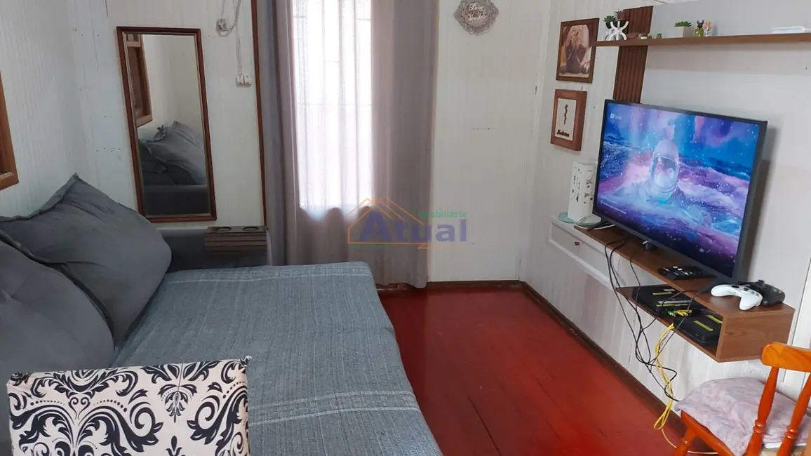 Casa com 3 quartos à venda e para alugar, 121m2 em Santo Angelo - RS - imagem 6 Foto 6 de Casa com 3 quartos à venda e para alugar, 121m2 em Santo Angelo - RS