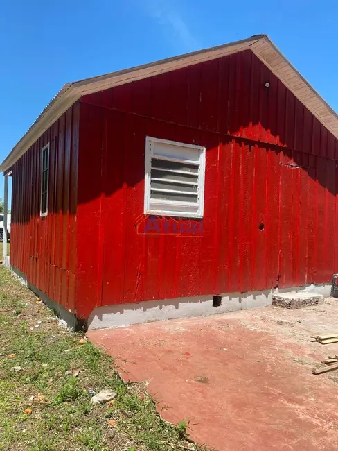 Chácara com 2 quartos à venda, 2398m2 em Haller, Santo Angelo - RS - imagem 4 Foto 4 de Chácara com 2 quartos à venda, 2398m2 em Haller, Santo Angelo - RS