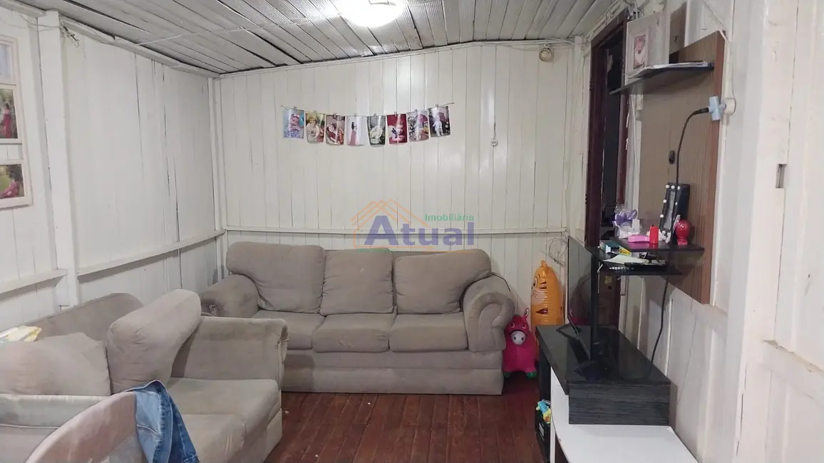 Casa com 2 quartos à venda, 121m2 em Santo Angelo - RS - imagem 5 Foto 5 de Casa com 2 quartos à venda, 121m2 em Santo Angelo - RS