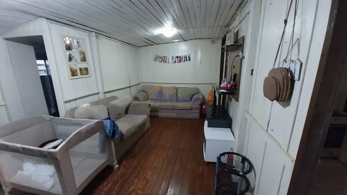 Casa com 2 quartos à venda, 121m2 em Santo Angelo - RS - imagem 7 Foto 7 de Casa com 2 quartos à venda, 121m2 em Santo Angelo - RS