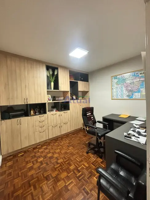Foto 3 de Casa com 4 quartos à venda, 428m2 em Centro, Santo Angelo - RS