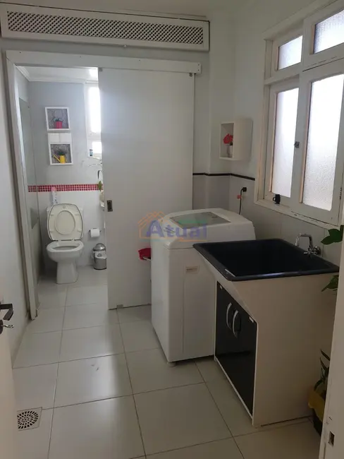 Apartamento com 3 quartos à venda, 335m2 em Centro, Santo Angelo - RS - imagem 9 Foto 9 de Apartamento com 3 quartos à venda, 335m2 em Centro, Santo Angelo - RS