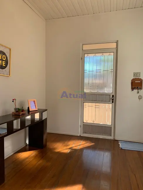 Foto 2 de Casa com 3 quartos à venda, 126m2 em Centro, Santo Angelo - RS