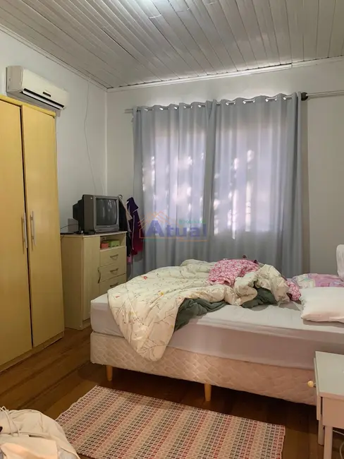 Casa com 3 quartos à venda, 126m2 em Centro, Santo Angelo - RS - imagem 6 Foto 6 de Casa com 3 quartos à venda, 126m2 em Centro, Santo Angelo - RS