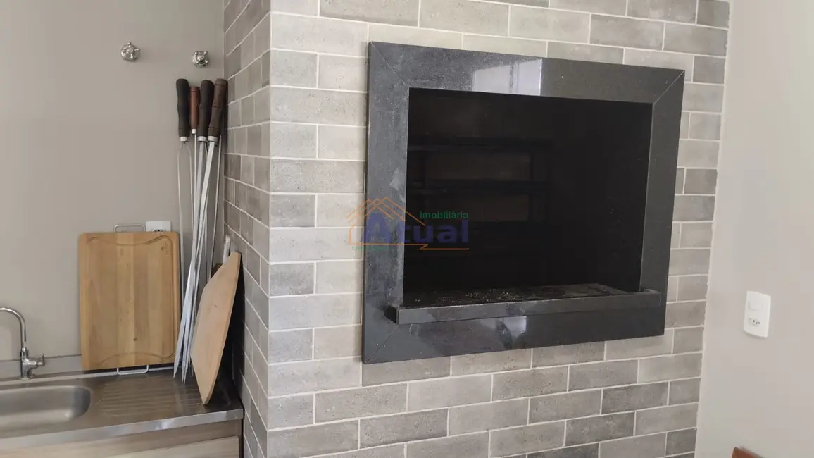 Casa com 4 quartos à venda, 254m2 em Centro, Santo Angelo - RS - imagem 4 Foto 4 de Casa com 4 quartos à venda, 254m2 em Centro, Santo Angelo - RS