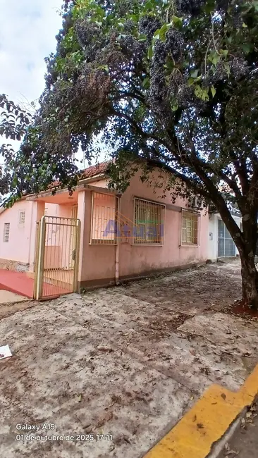 Foto 1 de Casa com 2 quartos para alugar em Dido, Santo Angelo - RS