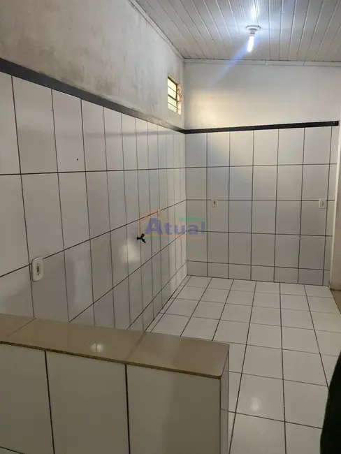 Casa com 2 quartos à venda, 81m2 em Rogowski, Santo Angelo - RS - imagem 8 Foto 8 de Casa com 2 quartos à venda, 81m2 em Rogowski, Santo Angelo - RS