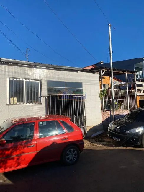 Foto 1 de Casa com 2 quartos à venda, 81m2 em Rogowski, Santo Angelo - RS