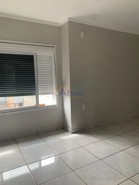 Foto 9 de Casa com 2 quartos à venda e para alugar, 70m2 em Aguiar, Santo Angelo - RS