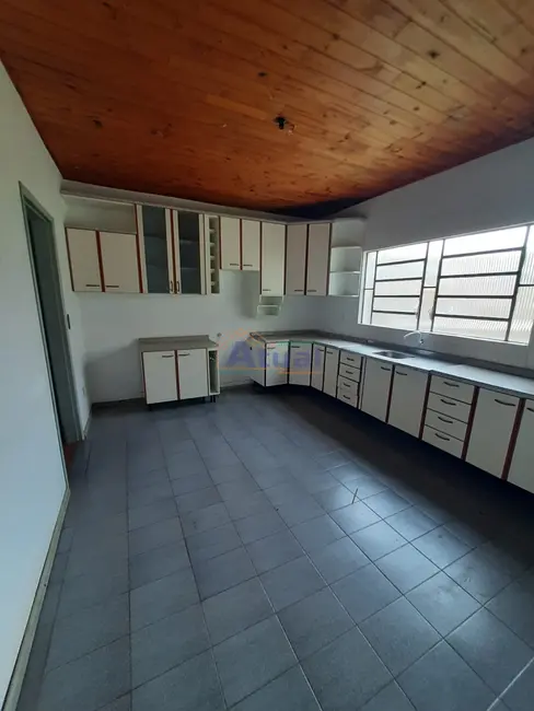 Casa com 3 quartos à venda, 166m2 em Dornelles, Santo Angelo - RS - imagem 8 Foto 8 de Casa com 3 quartos à venda, 166m2 em Dornelles, Santo Angelo - RS