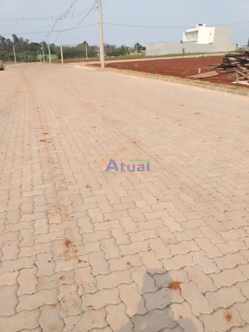 Foto 3 de Terreno / Lote à venda, 360m2 em Santo Angelo - RS