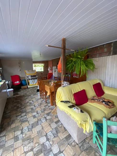 Foto 9 de Casa com 2 quartos à venda, 140m2 em Santo Angelo - RS