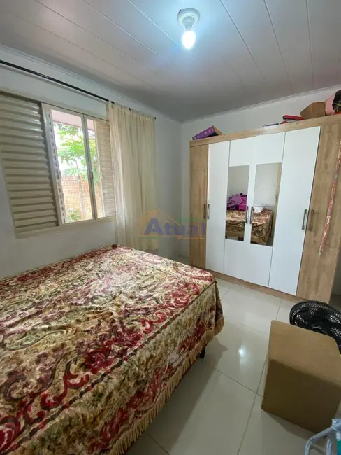 Foto 2 de Casa com 2 quartos à venda, 140m2 em Santo Angelo - RS