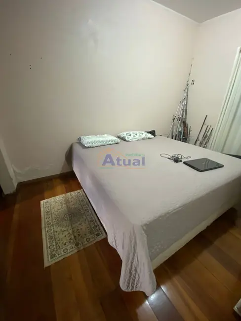 Casa com 2 quartos à venda, 136m2 em Centro, Santo Angelo - RS - imagem 4 Foto 4 de Casa com 2 quartos à venda, 136m2 em Centro, Santo Angelo - RS