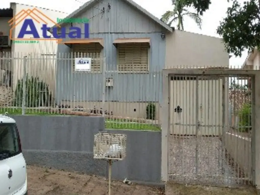 Foto 1 de Casa com 2 quartos à venda, 80m2 em Centro, Santo Angelo - RS