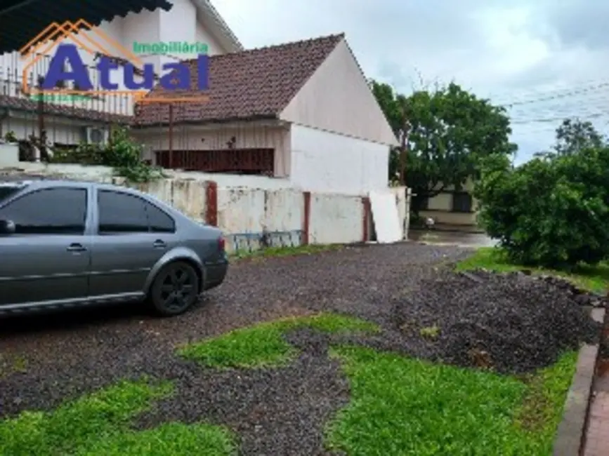 Foto 1 de Casa com 3 quartos à venda, 300m2 em Centro, Santo Angelo - RS