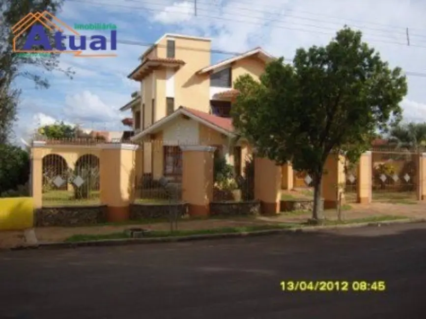 Foto 1 de Casa com 3 quartos à venda, 100m2 em Centro, Santo Angelo - RS