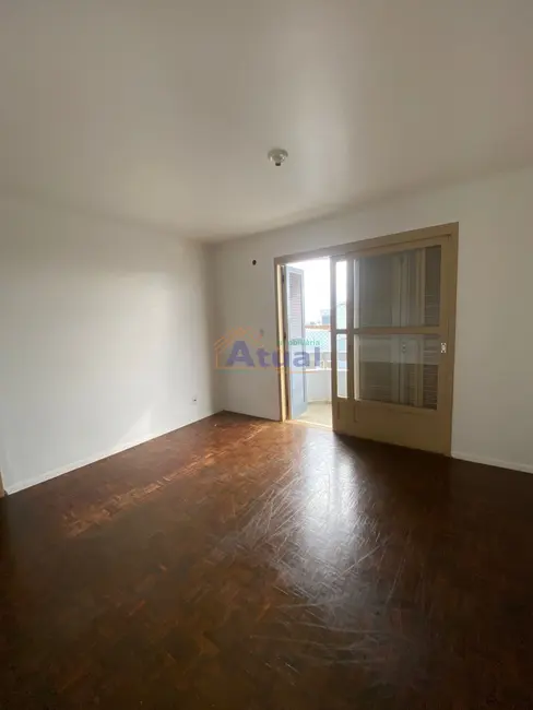 Apartamento com 3 quartos à venda e para alugar, 105m2 em Centro, Santo Angelo - RS - imagem 9 Foto 9 de Apartamento com 3 quartos à venda e para alugar, 105m2 em Centro, Santo Angelo - RS
