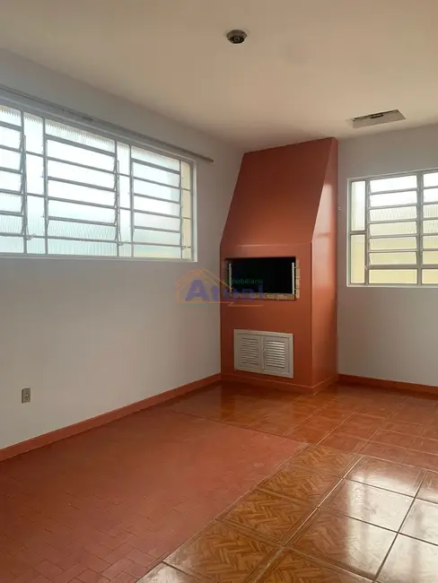 Foto 2 de Sobrado com 2 quartos para alugar em Sossego, Santo Angelo - RS