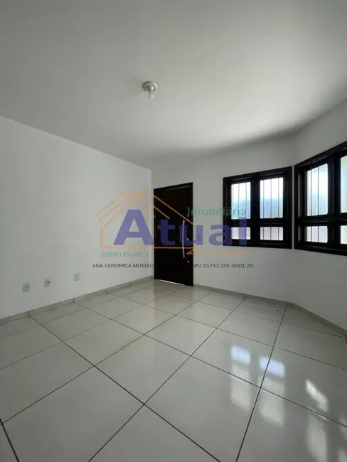 Foto 9 de Casa com 3 quartos à venda e para alugar em Centro, Santo Angelo - RS