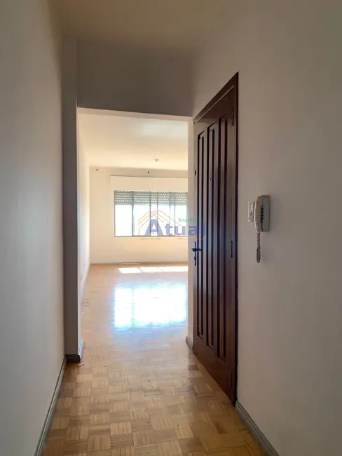 Foto 2 de Apartamento com 3 quartos para alugar em Centro, Santo Angelo - RS