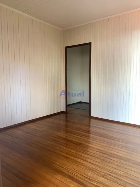 Casa com 5 quartos à venda, 245m2 em Centro, Santo Angelo - RS - imagem 6 Foto 6 de Casa com 5 quartos à venda, 245m2 em Centro, Santo Angelo - RS