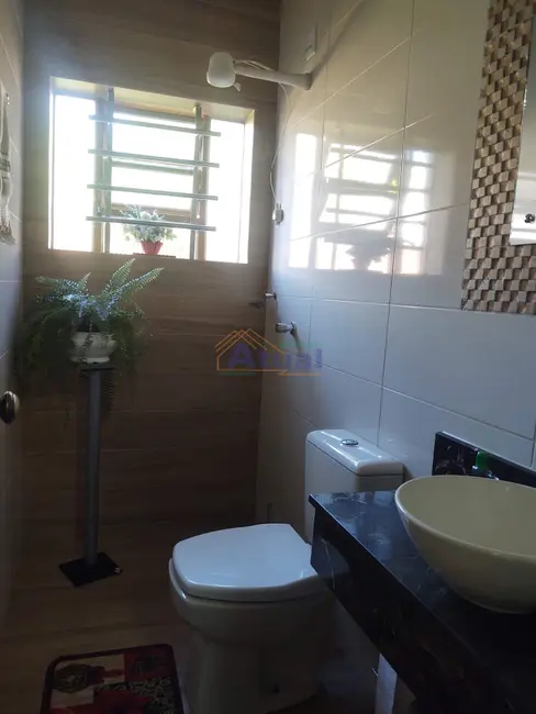 Foto 7 de Casa com 4 quartos à venda, 291m2 em Centro, Santo Angelo - RS