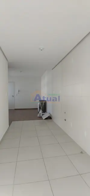 Foto 4 de Apartamento com 2 quartos para alugar, 45m2 em Kurtz, Santo Angelo - RS
