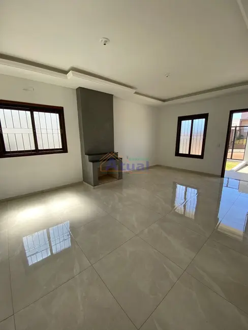 Foto 3 de Casa com 3 quartos à venda, 210m2 em Santo Angelo - RS