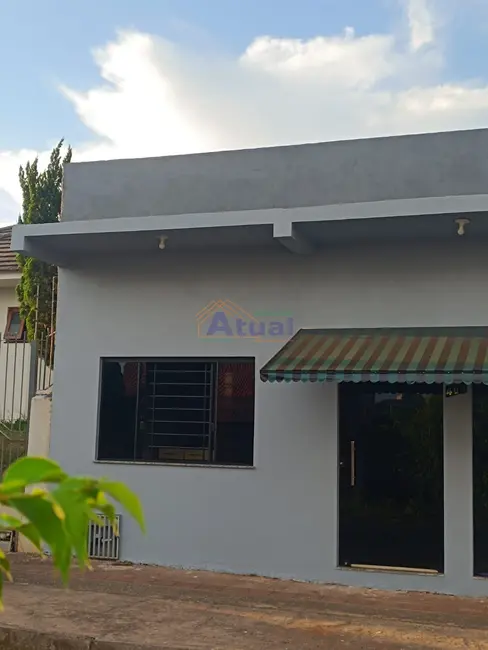 Foto 2 de Casa com 2 quartos à venda, 212m2 em Dornelles,  - RS