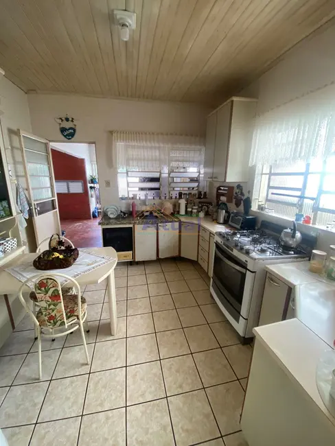 Foto 4 de Casa com 3 quartos à venda, 167m2 em Centro, Santo Angelo - RS