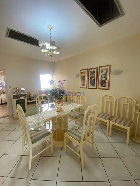 Foto 2 de Casa com 3 quartos à venda, 167m2 em Centro, Santo Angelo - RS
