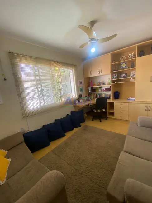 Foto 5 de Casa com 3 quartos à venda, 167m2 em Centro, Santo Angelo - RS