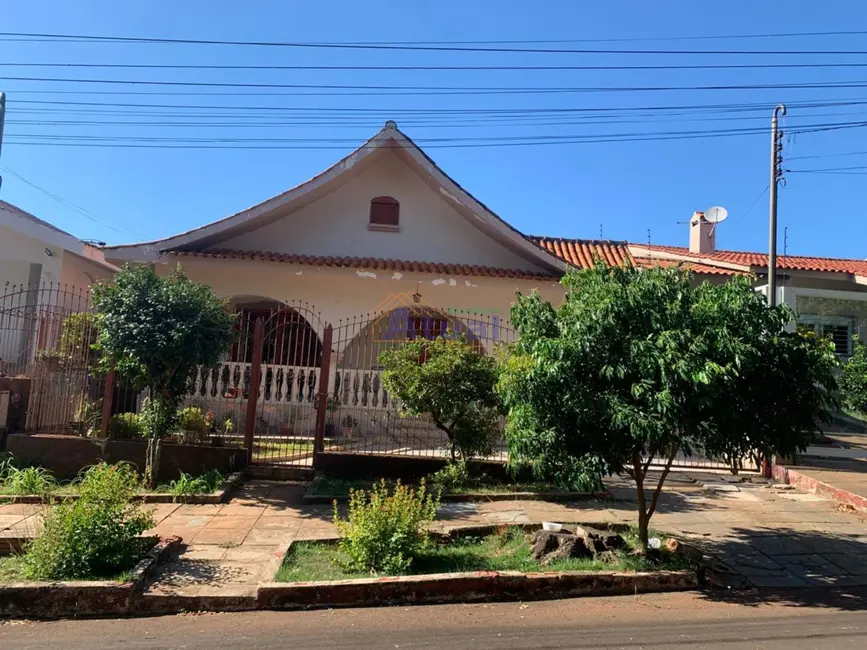 Foto 1 de Casa com 3 quartos à venda, 184m2 em Jardim Residencial Sabo, Santo Angelo - RS