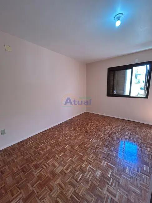 Foto 7 de Apartamento com 3 quartos para alugar em Centro, Santo Angelo - RS
