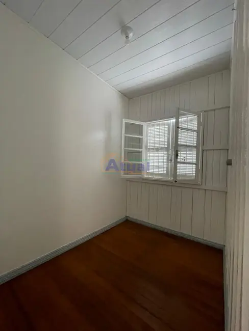 Foto 6 de Casa com 3 quartos para alugar em Centro, Santo Angelo - RS