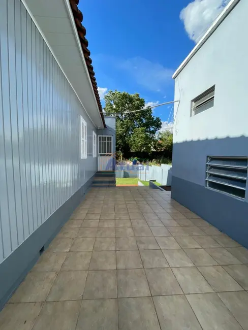 Foto 2 de Casa com 3 quartos para alugar em Centro, Santo Angelo - RS